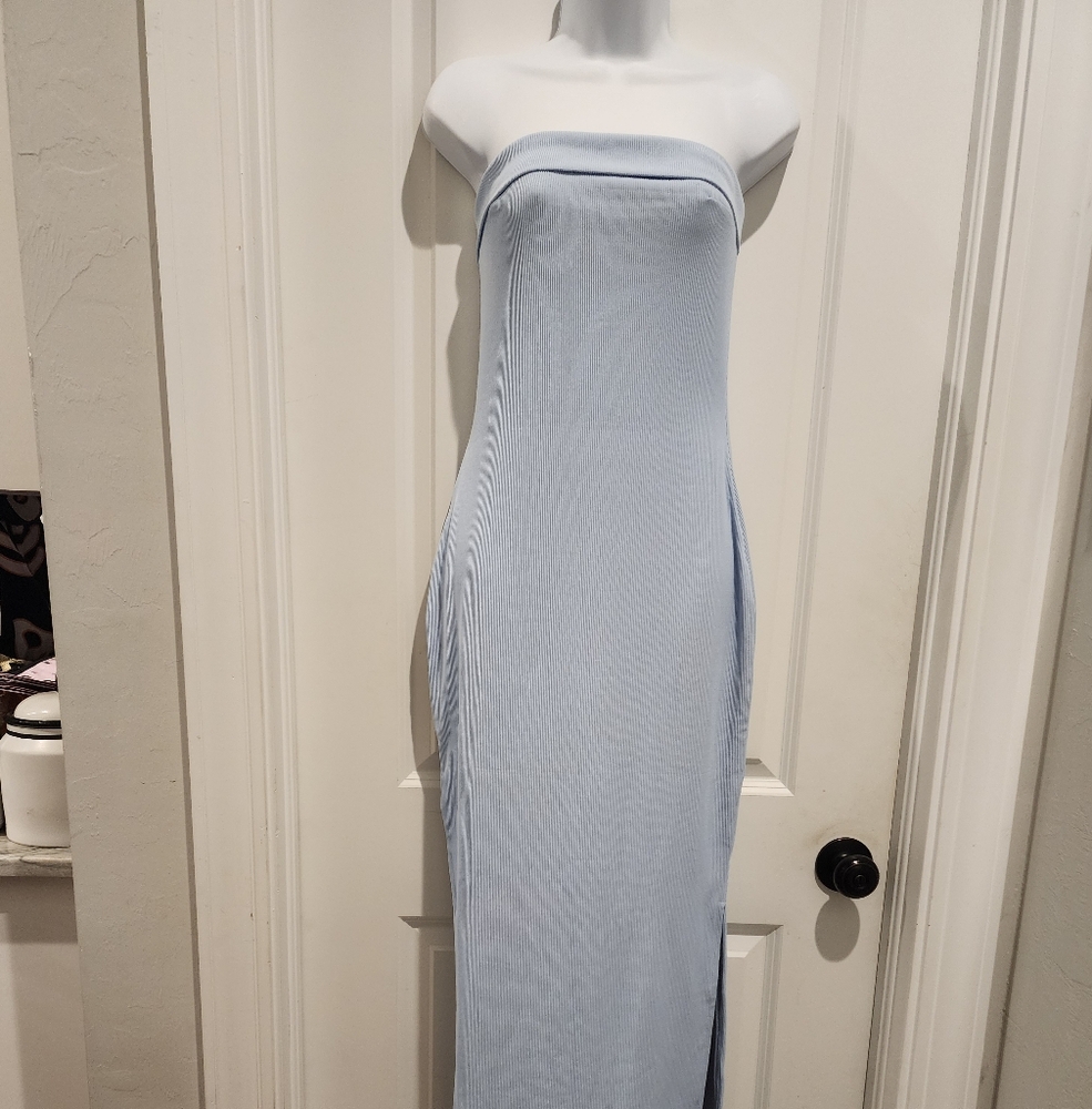 Elegant Blue Sleeveless Dress